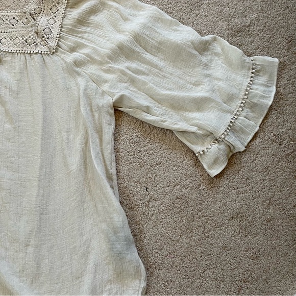 Zac & Rachel white creped blouse NWOT size large - Picture 4 of 4